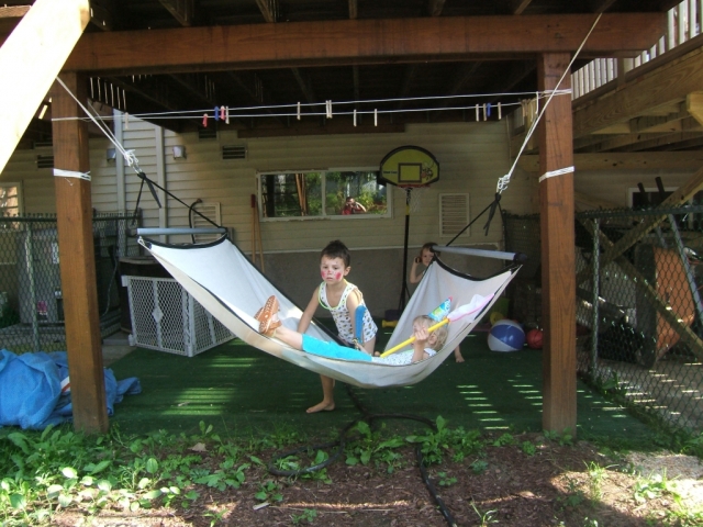 Ð´ÐµÐ½ÑŒ Ñ€Ð¾Ð¶Ð´ÐµÐ½Ð¸Ñ - Ñ Ð´Ñ€ÑƒÐ·ÑŒÑÐ¼Ð¸ Ð½Ð° Ð´Ð²Ð¾Ñ€Ðµ
