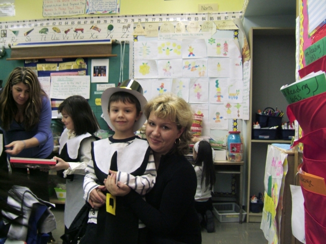 Ð¼Ð°Ð¼Ð° Ñ Ð¿Ð¸Ð»Ð¸Ð³Ñ€Ð¸Ð¼Ð¾Ð¼
