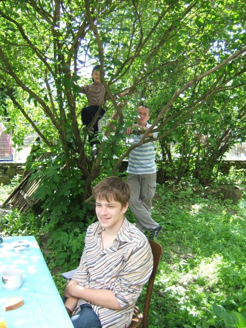 Ð Ð¾Ð¼ÐºÐ¸Ð½Ð¾ Ð¼ÐµÑÑ‚Ð¾ Ð¶Ð¸Ñ‚ÐµÐ»ÑŒÑÑ‚Ð²Ð° (ÐŸÐµÑ‡ÐµÑ€Ð°-2006:06:17)
