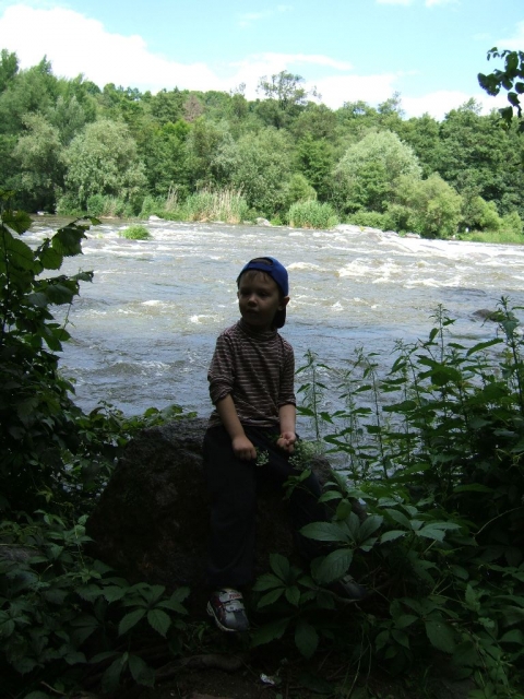 Ð Ð¾Ð¼Ð°ÑˆÐºÐ° Ñ Ð±ÑƒÐºÐµÑ‚Ð¾Ð¼ (ÐŸÐµÑ‡ÐµÑ€Ð°-2006:06:17)
