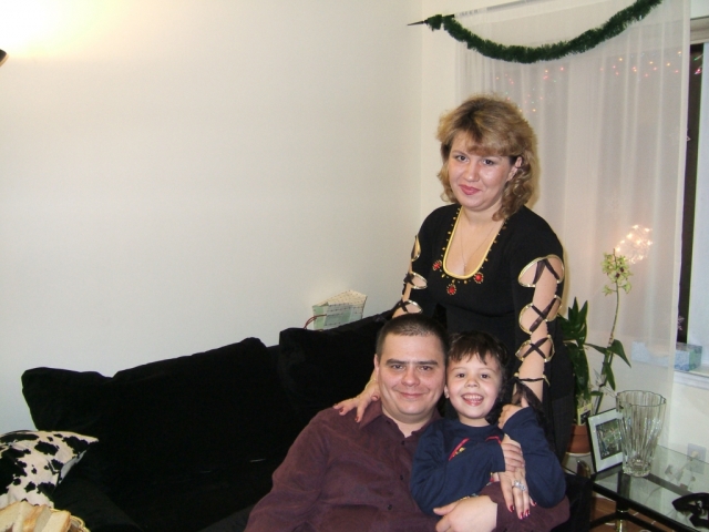 31.12.06
Ð²ÑÑ ÑÐµÐ¼ÑŒÑ Ð² ÐºÐ°Ð´Ñ€Ðµ, Ñ‡Ñ‚Ð¾ Ð±Ñ‹Ð²Ð°ÐµÑ‚ Ñ€ÐµÐ´ÐºÐ¾
